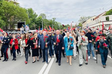 Компартии, входящие в СКП-КПСС, достойно отметили День Победы