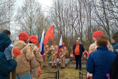 Коммунисты Ленинградской области серией мероприятий в десятках населенных пунктов региона отметили 79-ю годовщину Победы советского народа в Великой Отечественной войне