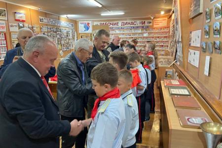 Крым пополнился пионерами