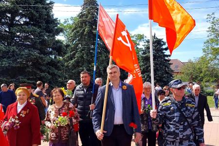 Краснодарский край. Активисты КПРФ и сторонники партии отметили 79-й День Победы