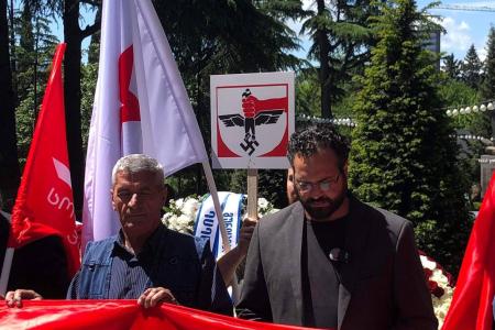 Компартии, входящие в СКП-КПСС, достойно отметили День Победы
