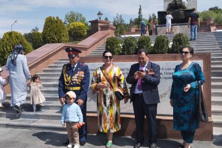 Компартии, входящие в СКП-КПСС, достойно отметили День Победы
