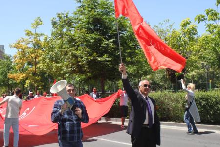 Компартии, входящие в СКП-КПСС, достойно отметили День Победы