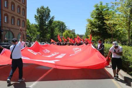 Компартии, входящие в СКП-КПСС, достойно отметили День Победы