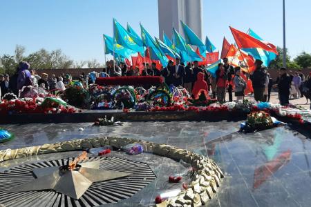Компартии, входящие в СКП-КПСС, достойно отметили День Победы