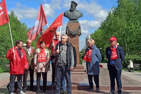 В Рязани состоялся первомайский митинг КПРФ за социальную справедливость
