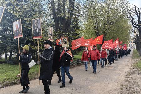Коммунисты, представители блока левых сил, комсомольцы и сторонники КПРФ приняли участие в праздновании Дня Победы в Иванове