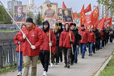 Коммунисты, представители блока левых сил, комсомольцы и сторонники КПРФ приняли участие в праздновании Дня Победы в Иванове