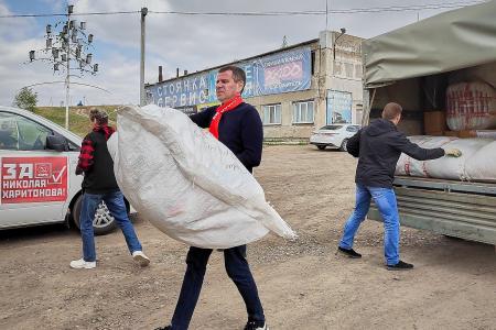 Гуманитарная помощь сибиряков пострадавшим от наводнения