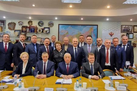 Николай Харитонов: «Для развития дальневосточных и арктических территорий нужна профессиональная команда!»