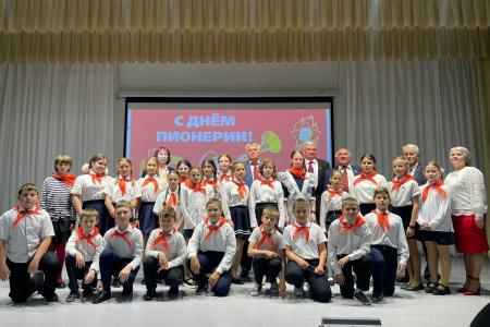 Воронежская область. Как повяжешь галстук – береги его