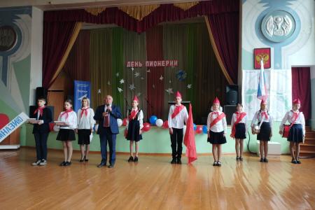 Воронежская область. Как повяжешь галстук – береги его