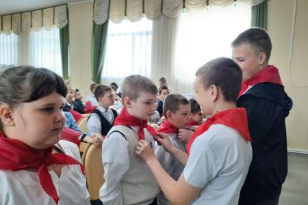 Воронежская область. Как повяжешь галстук – береги его