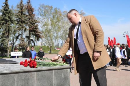 Коммунисты Тюмени посетили "День призывника"
