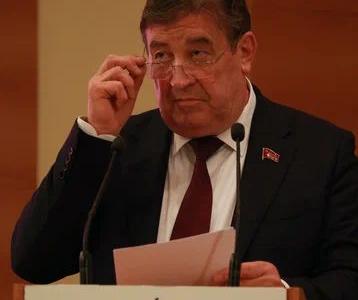Фракция КПРФ в Госдуме презентует проект нового Трудового кодекса