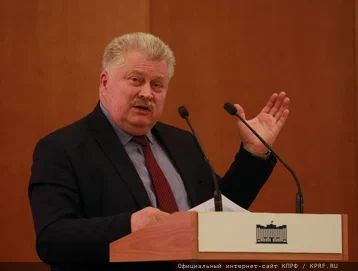 Фракция КПРФ в Госдуме презентует проект нового Трудового кодекса
