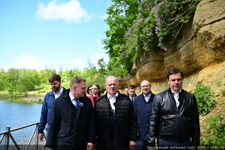 Председатель ЦК КПРФ Геннадий Зюганов прибыл в город Орел