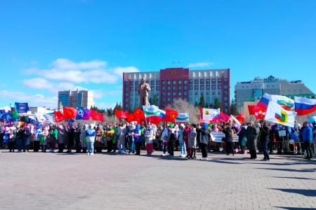 Коммунисты Забайкалья приняли участие в первомайских митингах