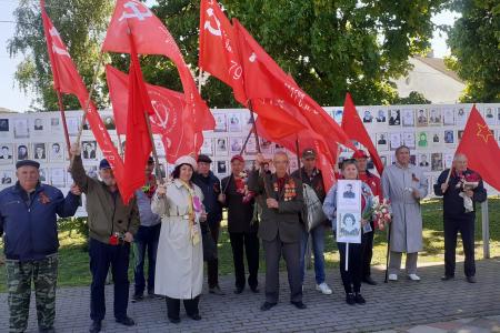 Коммунисты Брянщины отметили 79-ю годовщину Великой Победы