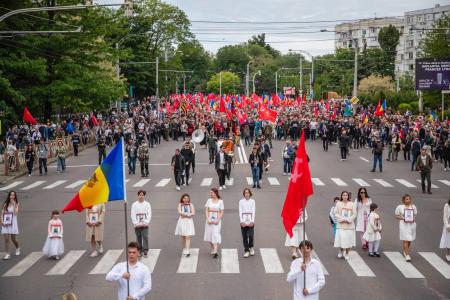 Компартии, входящие в СКП-КПСС, достойно отметили День Победы