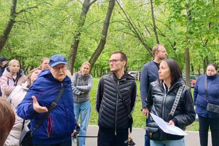 «Сохранить Коломенское!»: Анастасия Удальцова обсудила с москвичами ход строительных работ в музее-заповеднике
