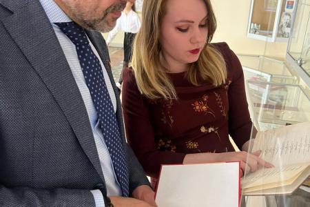 Александр Ющенко поздравил выпускников  средней общеобразовательной школы №1 в Реутове