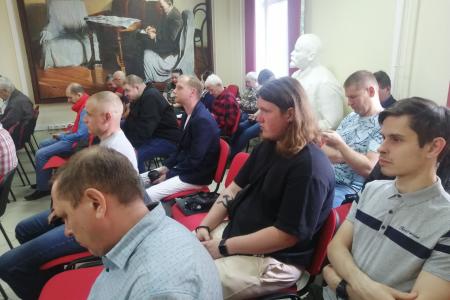Алтайский край. Барнаульскую городскую организацию КПРФ возглавил самый молодой депутат Законодательного Собрания