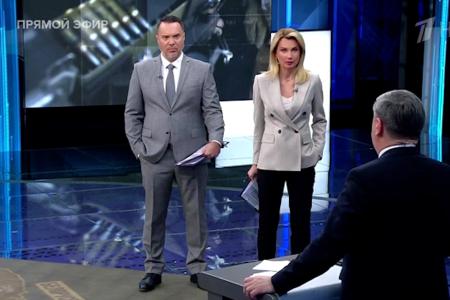 Дмитрий Новиков на Первом канале: “Коммунистическая идеология отражает мнение народного большинства, а народ никому не удаётся фашизировать до конца”