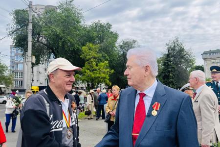 Компартии, входящие в СКП-КПСС, достойно отметили День Победы