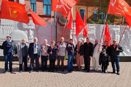 Коммунисты Приамурья отметили 79-ю годовщину Великой Победы
