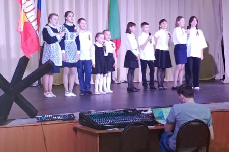 Забайкальские коммунисты наградили детей войны Ясногорска Оловяннинского района в преддверии 9 Мая