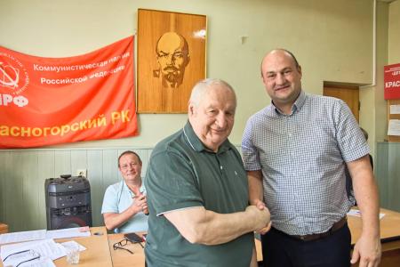 Подмосковные коммунисты: Радость труда – это, прежде всего, работа на благо народа!