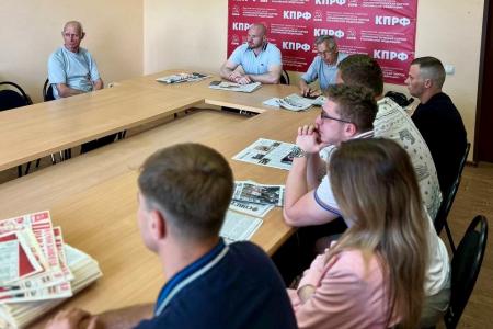 Подмосковные коммунисты: Радость труда – это, прежде всего, работа на благо народа!