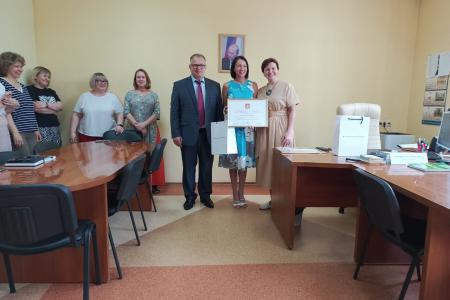 Московская область. Депутат КПРФ Александр Наумов поздравил с праздником социальных работников в городском округе Домодедово