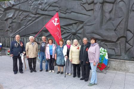 Новгородские коммунисты отметили День памяти и скорби