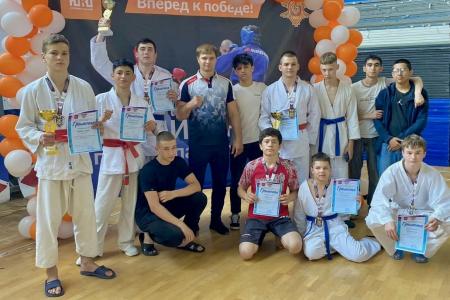 Подмосковные коммунисты в рабочем строю