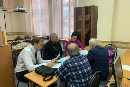 Подмосковные коммунисты в рабочем строю