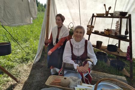 Московские коммунисты посетили реконструкцию сражения русских и французов 1812 года