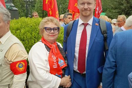 Нижегородские активисты движения «Русский Лад» встретили юбилей Пушкина в Москве