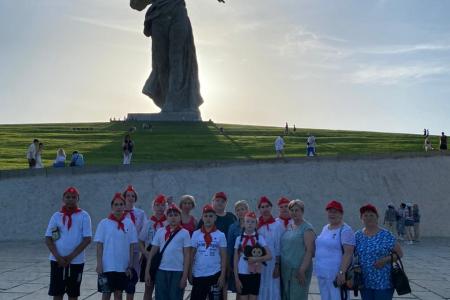 Волгоградские пионеры встречают гостей
