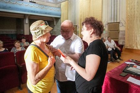 Глава фракции КРО КПРФ в парламенте Калмыкии Николай Нуров провел встречи с избирателями в Городовиковском районе