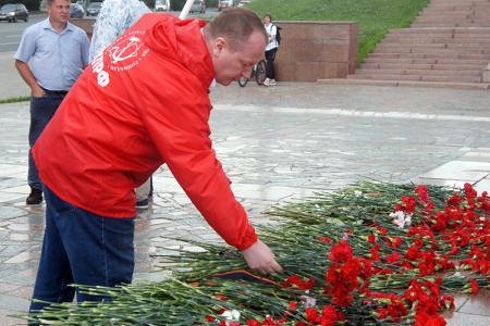Ивановский горком КПРФ провёл памятную акцию, посвящённую 83-й годовщине начала Великой Отечественной войны