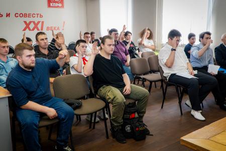 Н.Н. Иванов принял участие в работе Пленума Курского регионального отделения ЛКСМ РФ