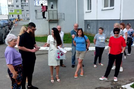 Калуга. Многоквартирые дома сданы без благоустройства дворов и детских площадок