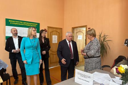 Глава делегации от Госдумы Казбек Тайсаев принял участие в мониторинге парламентских выборов в Южной Осетии