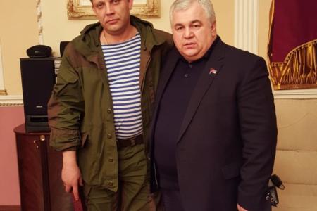 Сегодня первому главе ДНР Александру Захарченко исполнилось бы 48 лет