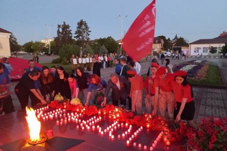 Краснодарский край. Активисты КПРФ и сторонники партии почтили память павших в годы Великой Отечественной