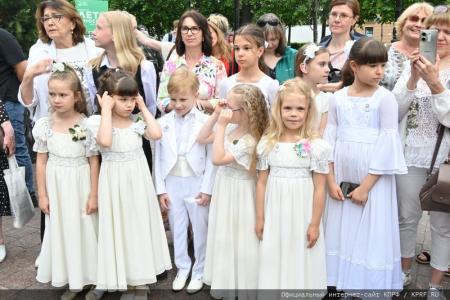 В Москве прошла патриотическая акция, посвященная Дню русского языка и Пушкинскому Дню России