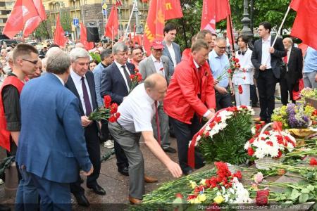 В Москве прошла патриотическая акция, посвященная Дню русского языка и Пушкинскому Дню России