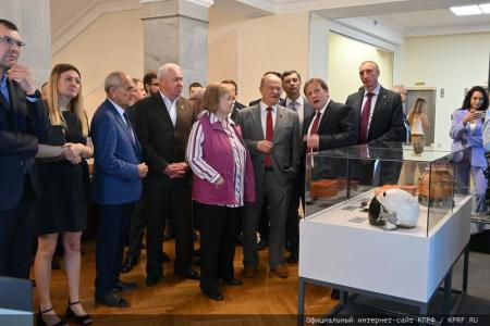 Г.А. Зюганов и С.Е. Савицкая выступили на открывшейся в Госдуме выставке, посвященной 85-летию ОКБ Сухого и ОКБ Микояна